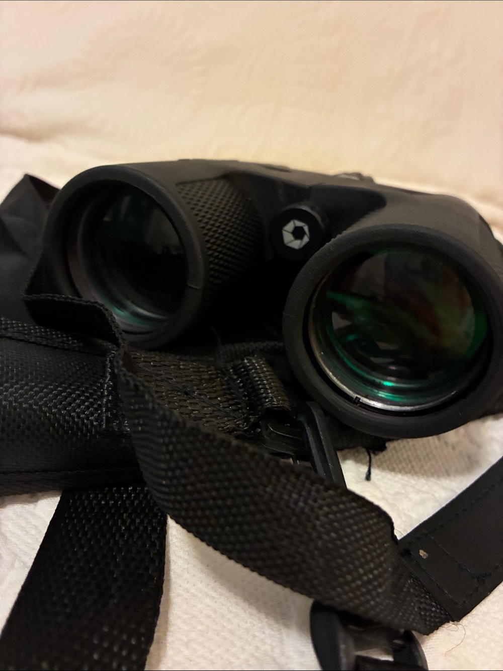 Baraka Blackhawk 12X42 Compact Binoculars - High-Definition & Waterproof - Picture 3 of 16